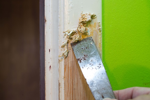 How to Remove Paint from Wood