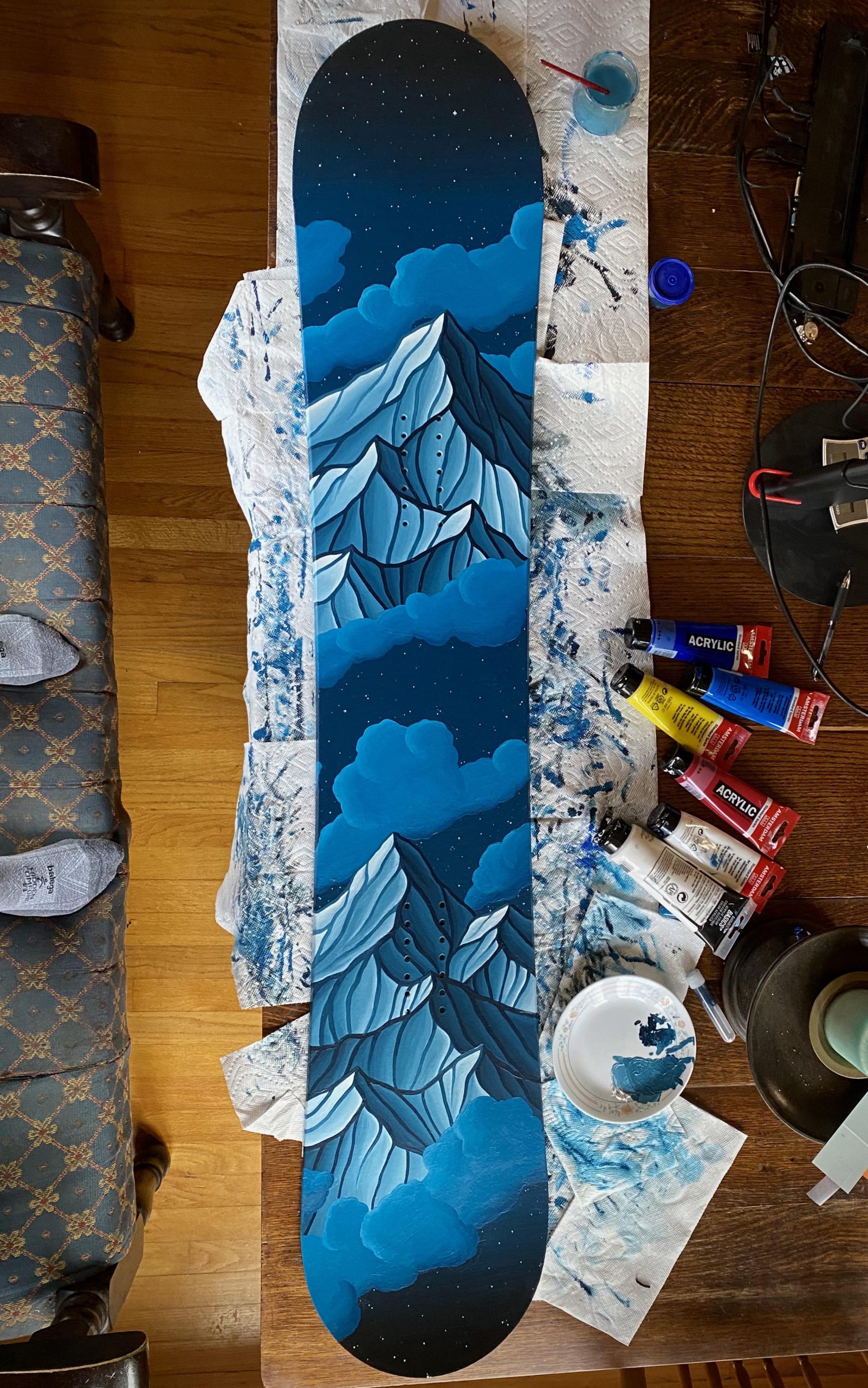 How to Paint Snowboards